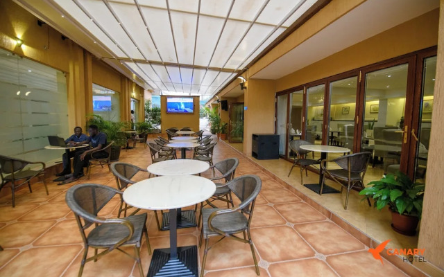 Canary Hotel