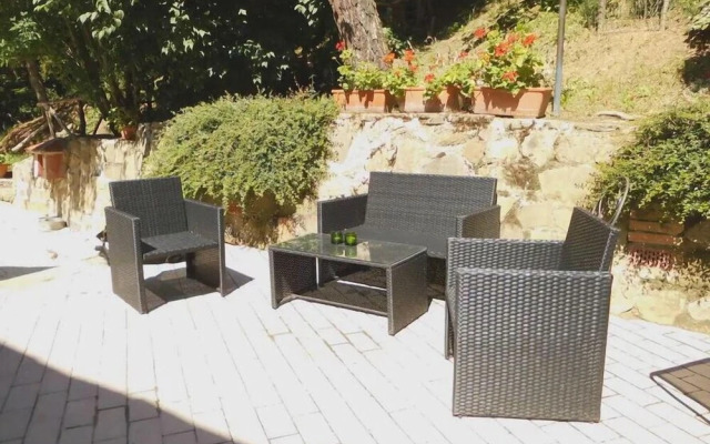 Casale Gli Angeli - Villa with Garden and Parking