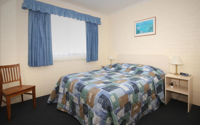 Allambi Holiday Apartments