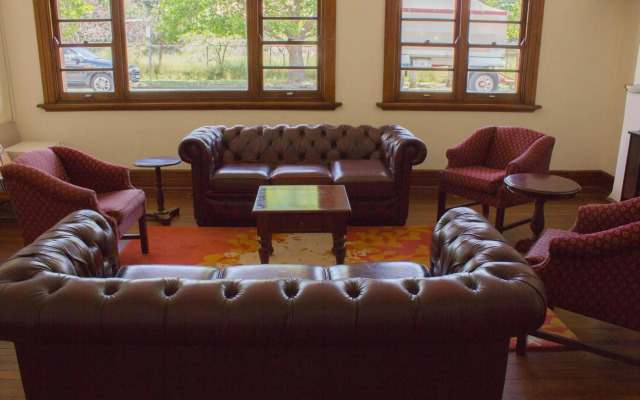 Gardners Inn Hotel