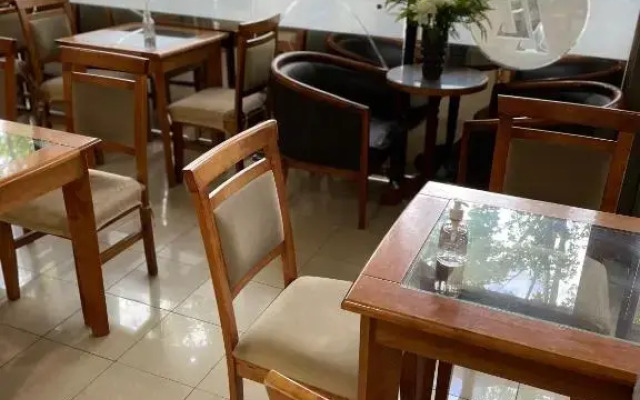 Piazza Suites 2