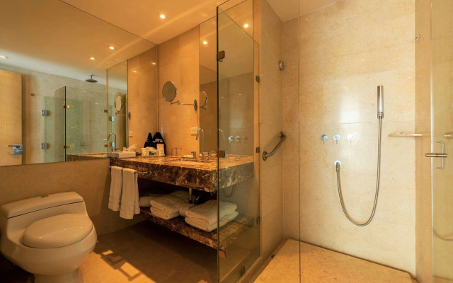 Radisson Cartagena Ocean Pavillion Hotel