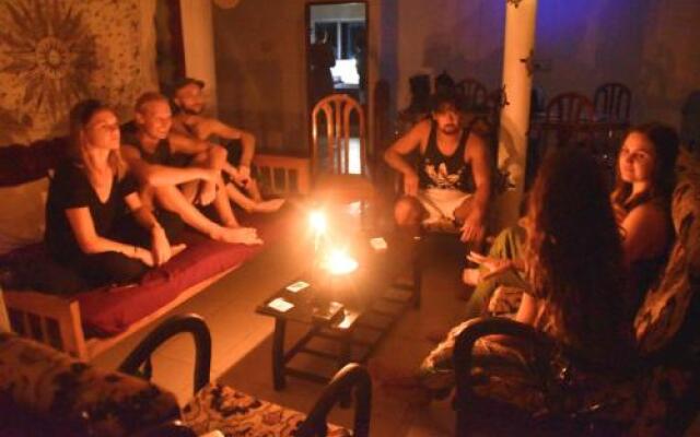 Unawatuna Hideaway Hostel