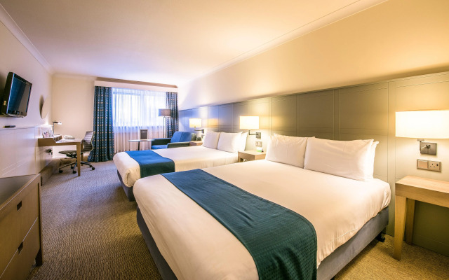 Holiday Inn Cambridge by IHG