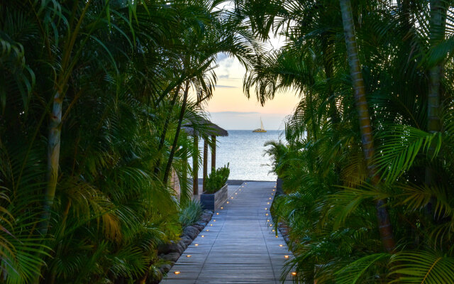 Paradise Beach Nevis