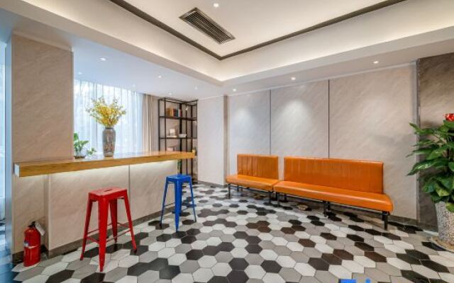 Meikai Fashion Hotel