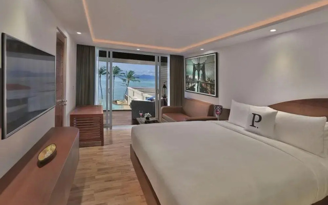 Dream Field Resort