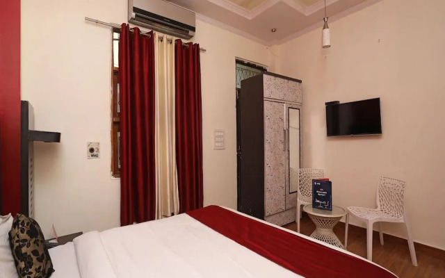 The Castle Bed  Breakfast