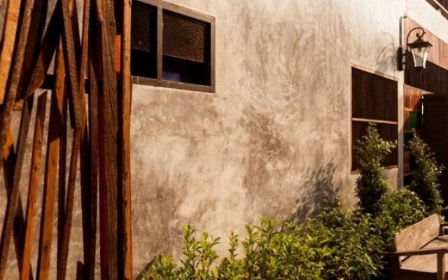 The B&M Boutique Villa and Cuisine