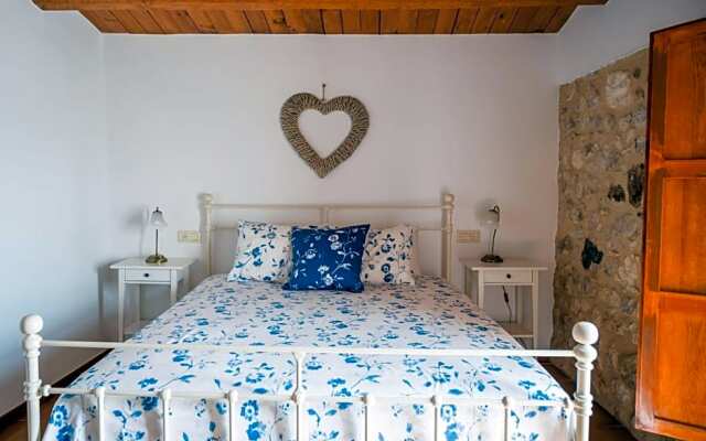 Mas Camins B&B Adults Only