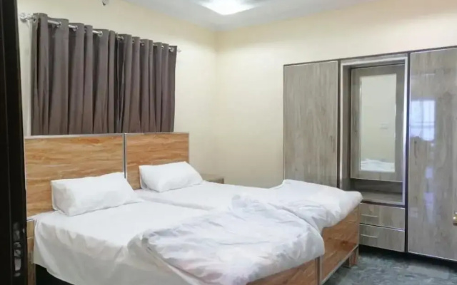 Navid's Holiday Resort and Hotel