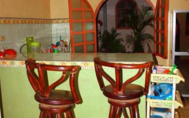 El Punche de Oro-Guest House - Hostel