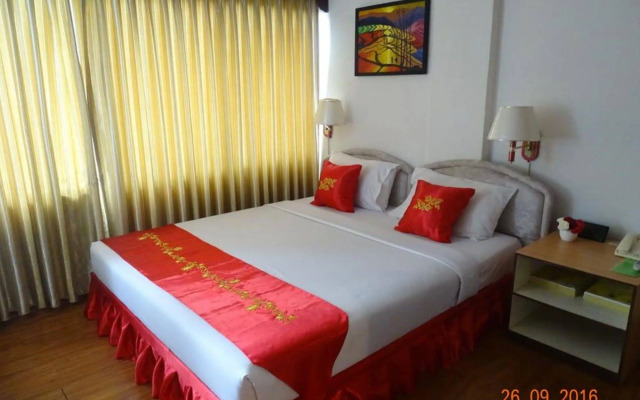 Orchid Hotel