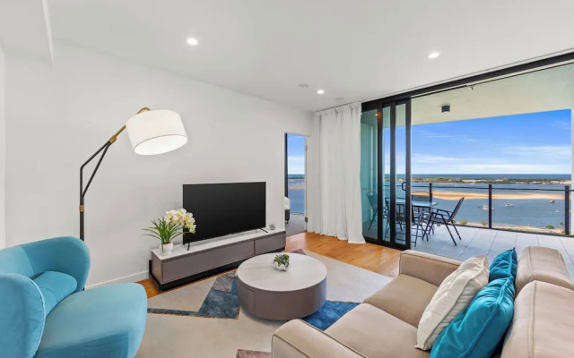 Marine Quarter Apartments by CLLIX