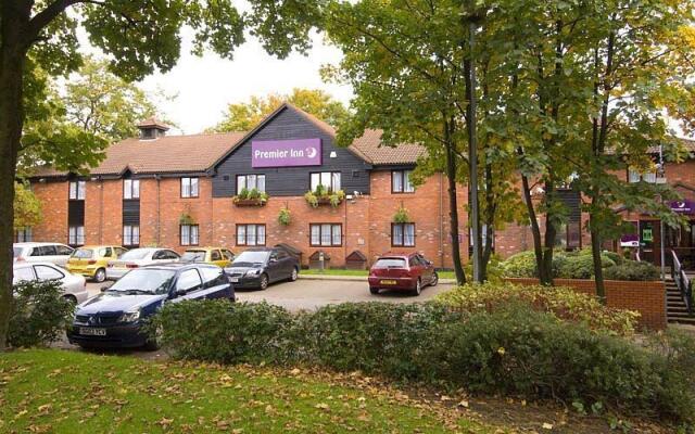 Premier Inn St Helens (A580/ East Lancs)