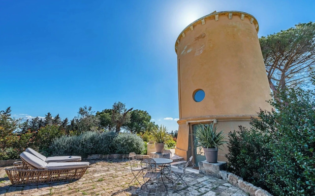 Castle Elvira -The Tower and the Masseria