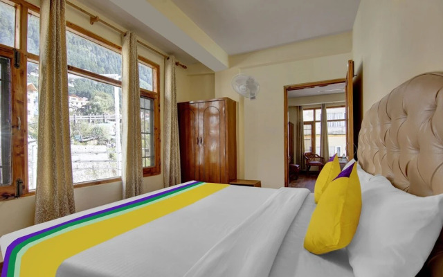 Itsy By Treebo - Chichoga Holiday Inn With River View
