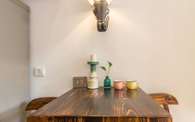 Cozy Apartment Best Location 115