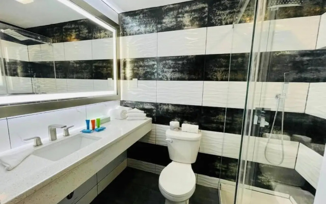 Casa Azul Hotel Blu JFK