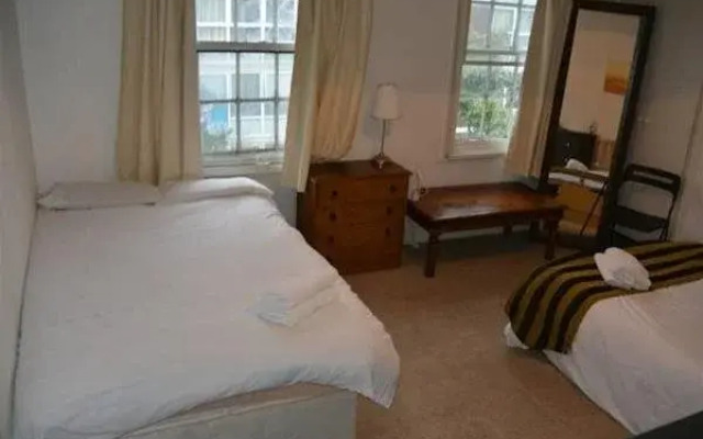 Elephant Lodge