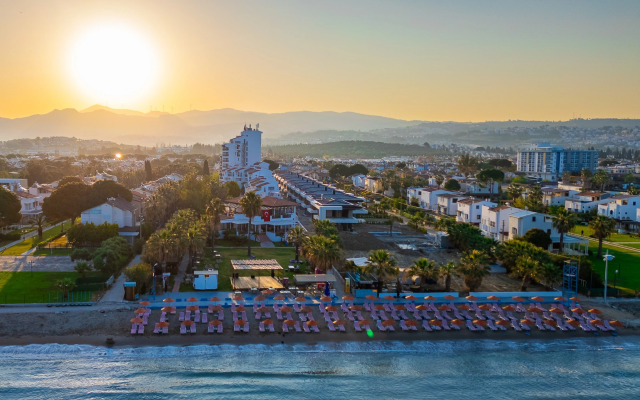 Sentinus Beach Hotel