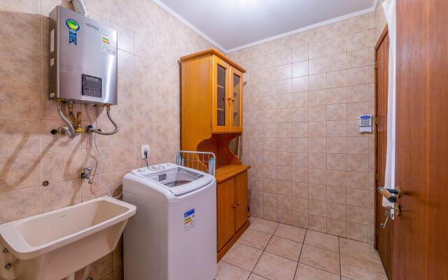 Bela casa estilo chalé em Canela RCF160