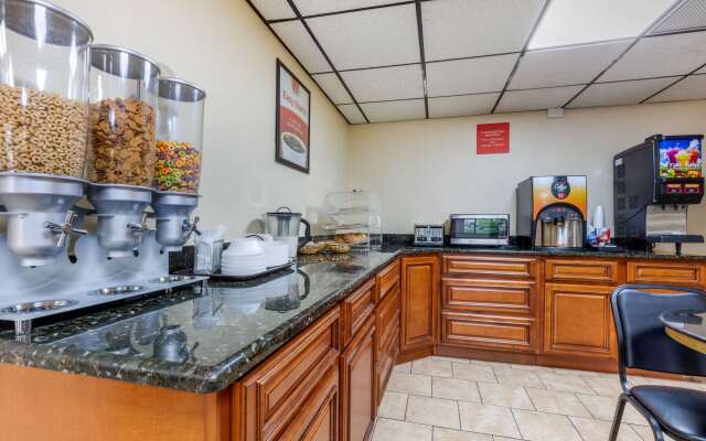 Econo Lodge Chattanooga Northeast - Ooltewah