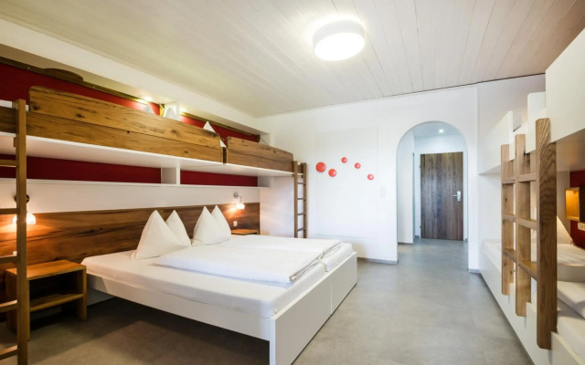 Jugendhotel Markushof Youth Hostel