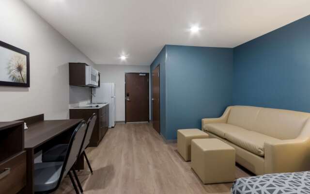 Woodspring Suites Chandler Airport