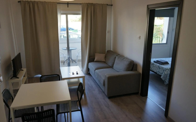Polyxeni Hotel Apartments