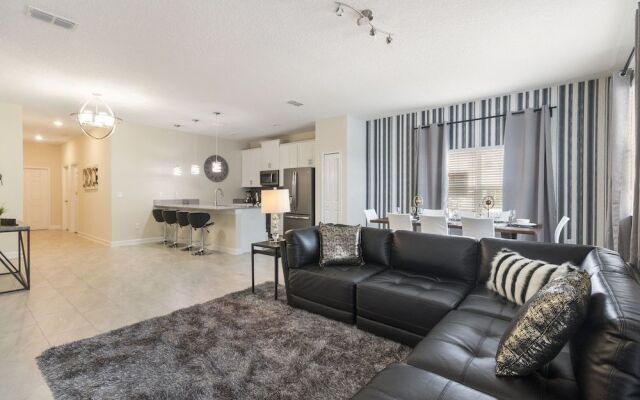 Storey Lake - 4800 Romeo Circle