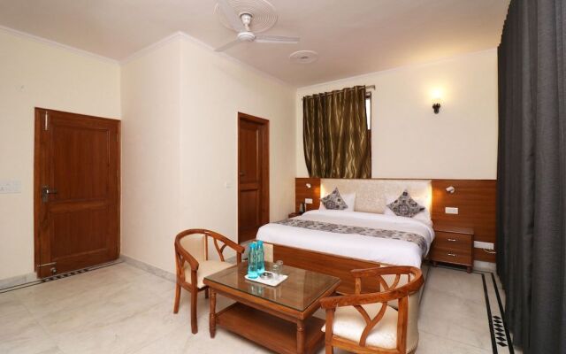 Hotel Vizima Crossroard 45