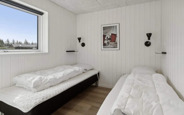 5 Star Holiday Home in Romo