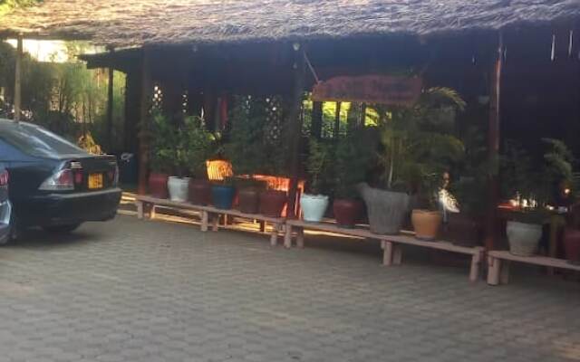 Pamoja Expeditions Lodge