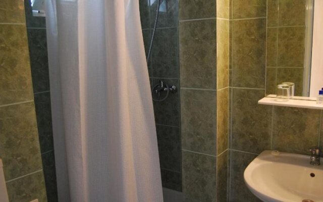 Hotel Raluca