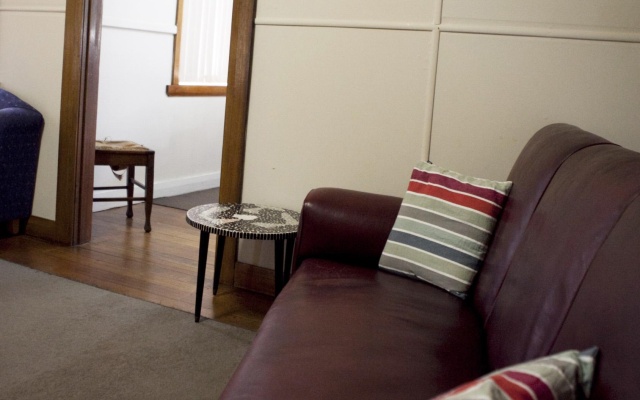 The Tickled Trout – Guest Rooms – West Ulverstone