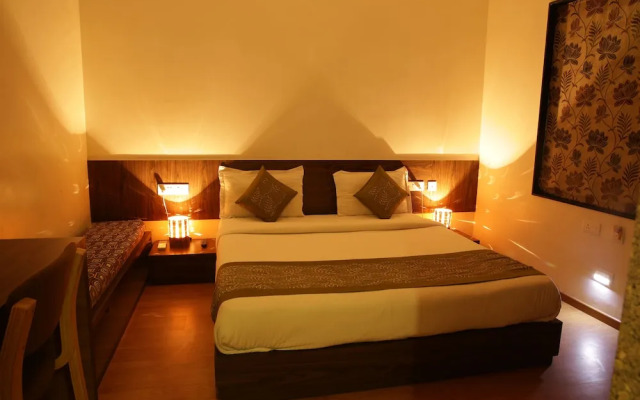 Hotel Harsh Paradise
