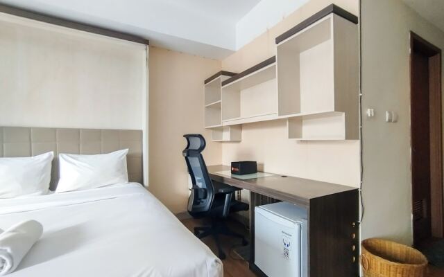 Simply And Comfy Studio Room Apartment Beverly Dago