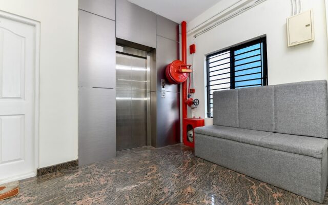 SilverKey Executive Stays 65165 Athani Residency