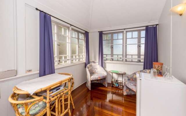 Auckland Hill Bed & Breakfast