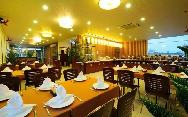 Asian Ruby Central Park Hotel  Spa