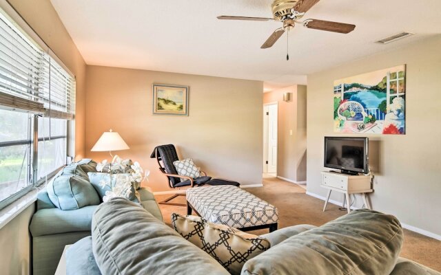 Snowbird Sanctuary w/ Covered Patio in Bradenton