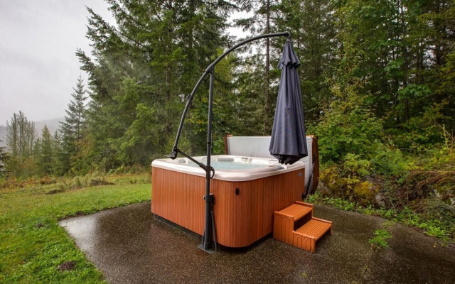 Mt. Baker Lodging Ensuite 15 (Sleeps 6)