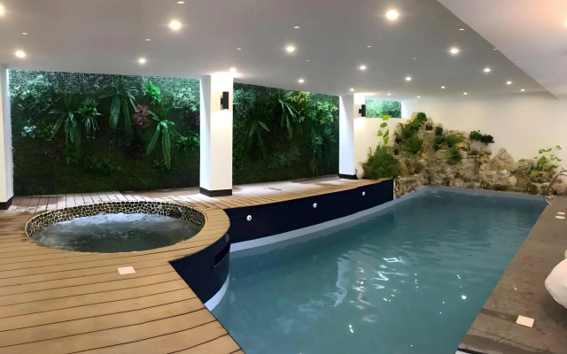 El Puerto Boracay