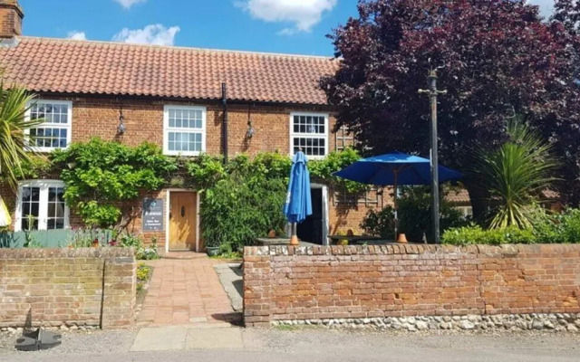 Sutton Staithe Hotel