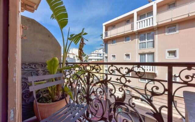 SERRENDY Fall in love Large 1-bedroom apartment 7min to Palais