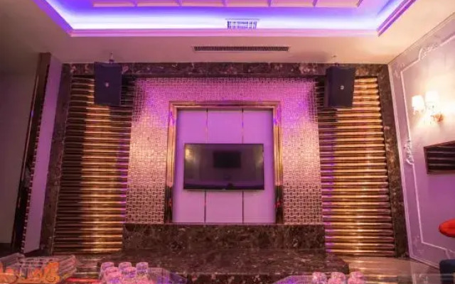 Guangnan Babaogong Hotel