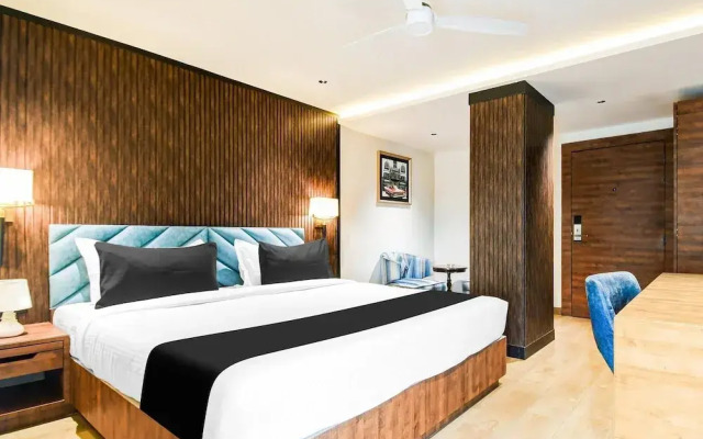 Deluxe Double Stays Near Paridh Crossing