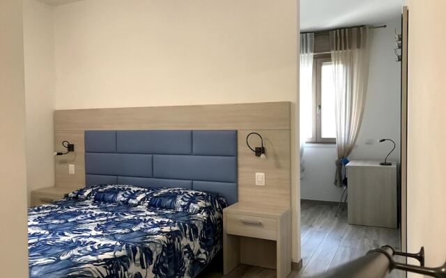 Il Sole E La Luna In Garda