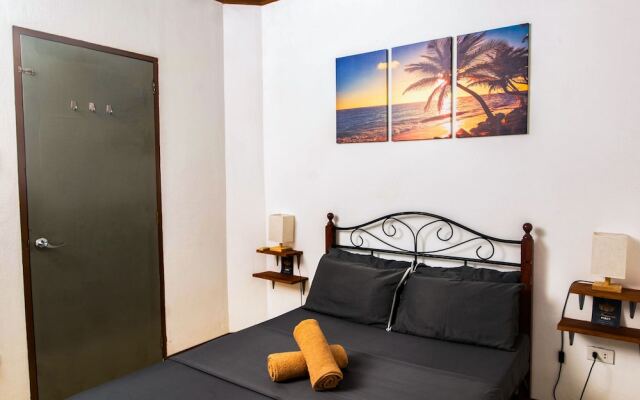 Ohlala Hostel